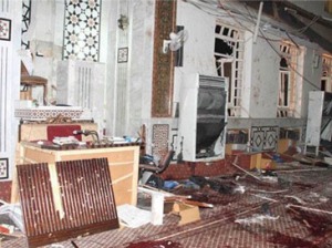 mimbar masjid Al Iman pasca ledakan yang menewaskan Syekh Buthy